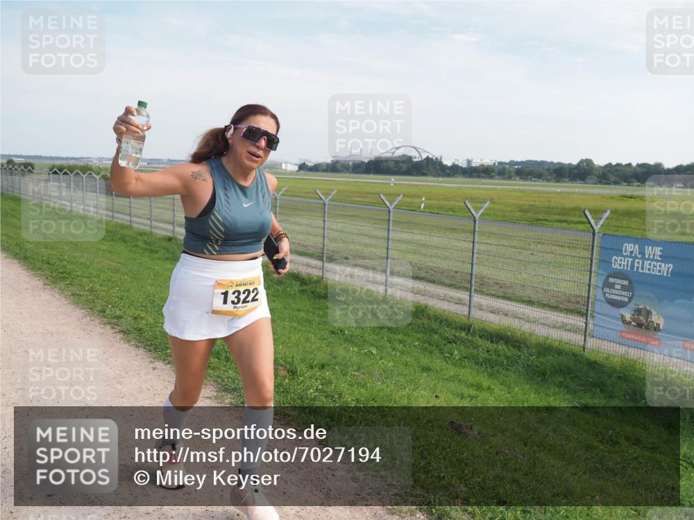 08.09.2024 - Airport Race Miley Keyser http://msf.ph/oto/7027194 08.09.2024 13:06:09 Laufen OLYMPUS, DIGITAL, CAMERA meine-sportfotos.de
