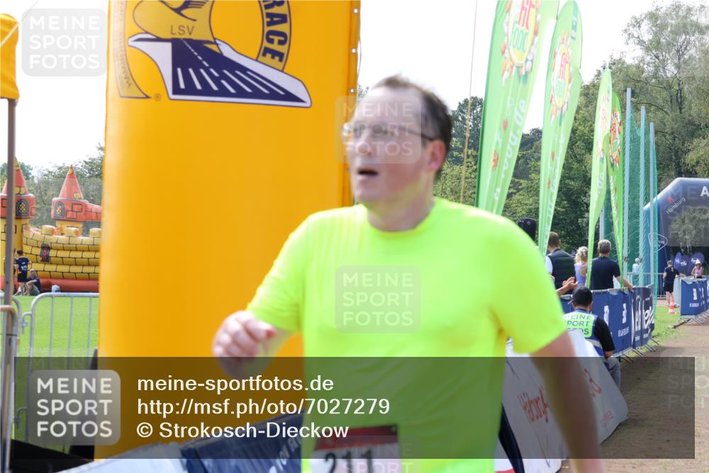 08.09.2024 - Airport Race Strokosch-Dieckow http://msf.ph/oto/7027279 08.09.2024 13:12:14 Ziel 72, 211, 672 meine-sportfotos.de