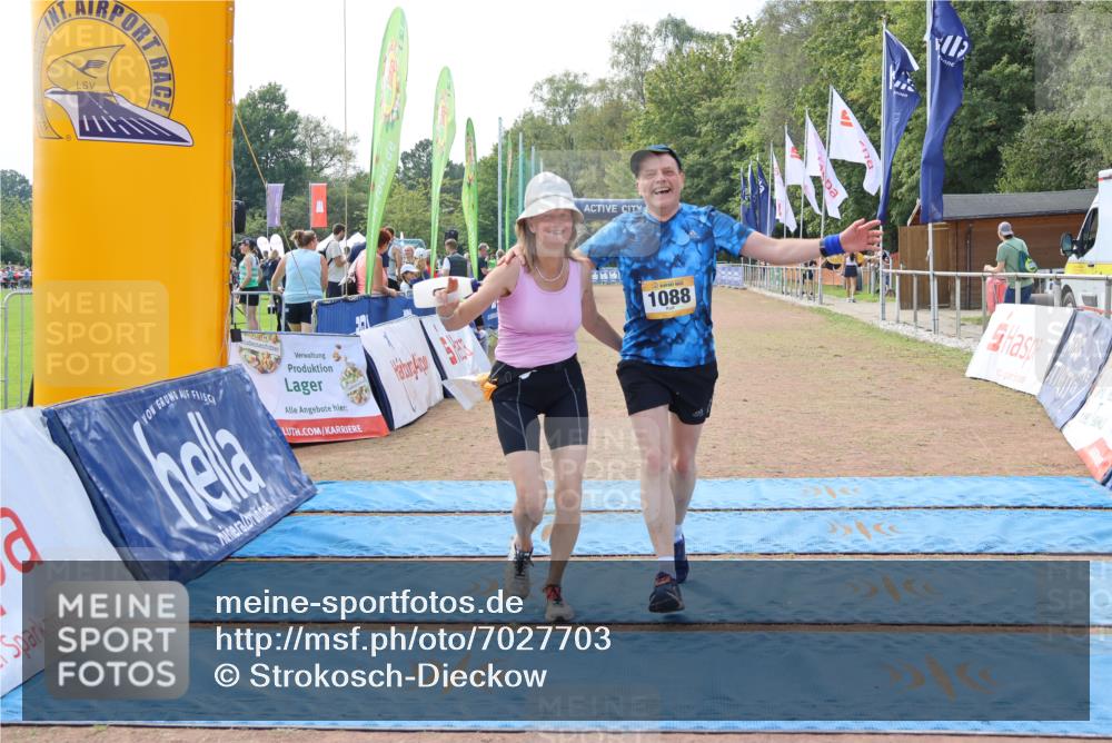 08.09.2024 - Airport Race Strokosch-Dieckow http://msf.ph/oto/7027703 08.09.2024 13:12:49 Ziel 977, 1088 meine-sportfotos.de