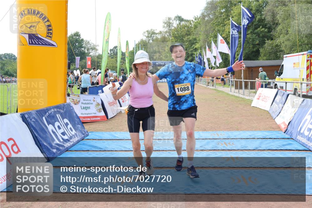 08.09.2024 - Airport Race Strokosch-Dieckow http://msf.ph/oto/7027720 08.09.2024 13:12:50 Ziel 977, 1088 meine-sportfotos.de