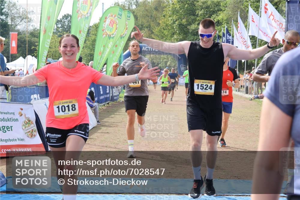08.09.2024 - Airport Race Strokosch-Dieckow http://msf.ph/oto/7028547 08.09.2024 12:39:21 Ziel 371, 422, 573, 574, 743, 916, 1018, 1078, 1441, 1524 meine-sportfotos.de
