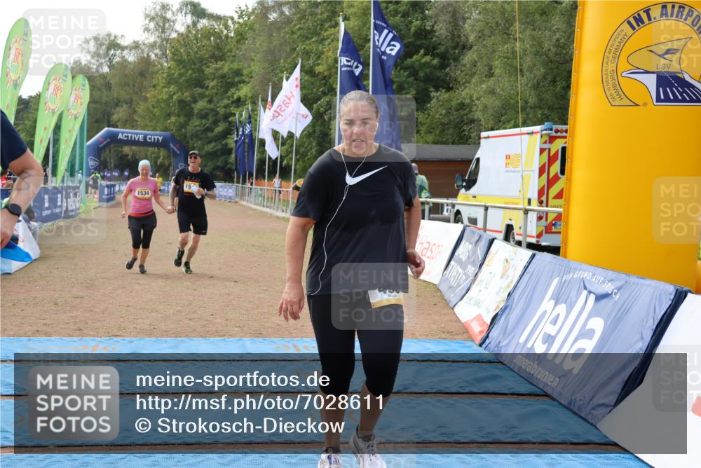 08.09.2024 - Airport Race Strokosch-Dieckow http://msf.ph/oto/7028611 08.09.2024 13:14:40 Ziel 325, 495, 1519 meine-sportfotos.de
