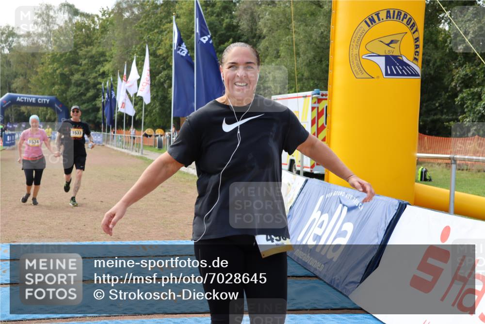 08.09.2024 - Airport Race Strokosch-Dieckow http://msf.ph/oto/7028645 08.09.2024 13:14:41 Ziel 325, 495, 1519 meine-sportfotos.de