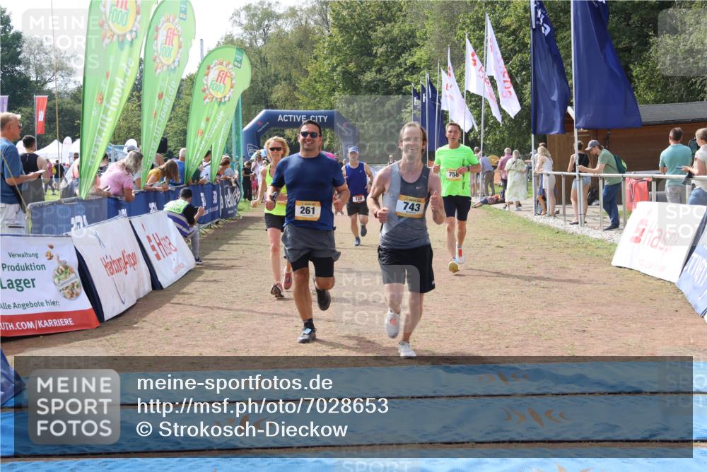 08.09.2024 - Airport Race Strokosch-Dieckow http://msf.ph/oto/7028653 08.09.2024 12:39:27 Ziel 128, 261, 511, 573, 574, 743, 758, 781, 916, 1018, 1441, 1524 meine-sportfotos.de