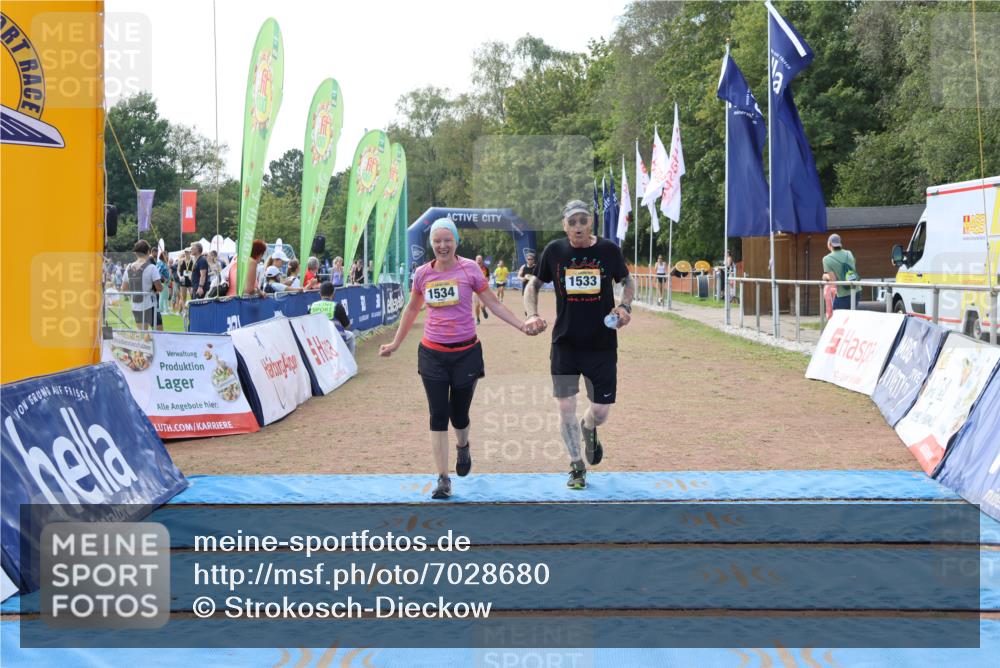 08.09.2024 - Airport Race Strokosch-Dieckow http://msf.ph/oto/7028680 08.09.2024 13:14:43 Ziel 325, 403, 495, 1519 meine-sportfotos.de