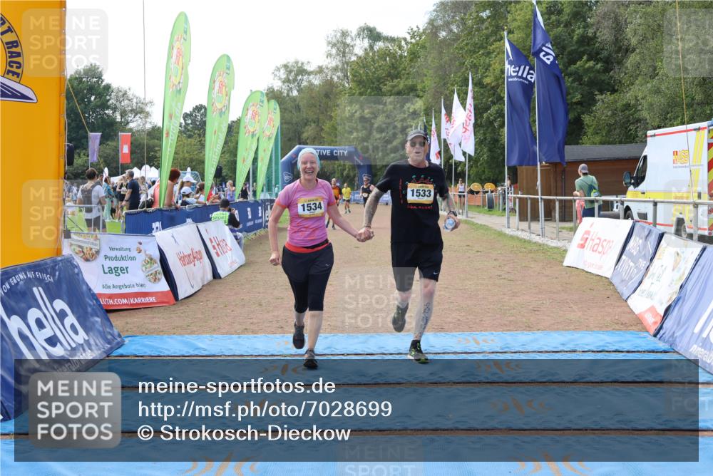 08.09.2024 - Airport Race Strokosch-Dieckow http://msf.ph/oto/7028699 08.09.2024 13:14:43 Ziel 325, 403, 495, 1519 meine-sportfotos.de
