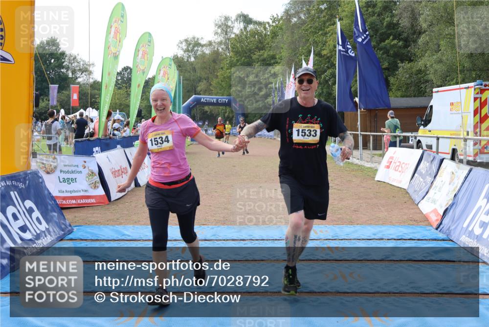 08.09.2024 - Airport Race Strokosch-Dieckow http://msf.ph/oto/7028792 08.09.2024 13:14:44 Ziel 325, 403, 495, 1519 meine-sportfotos.de