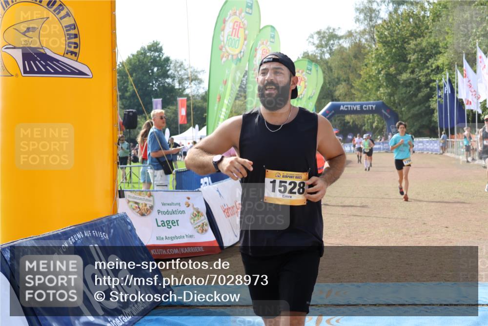 08.09.2024 - Airport Race Strokosch-Dieckow http://msf.ph/oto/7028973 08.09.2024 12:39:37 Ziel 128, 261, 511, 743, 758, 781, 1298, 1528, 3155 meine-sportfotos.de