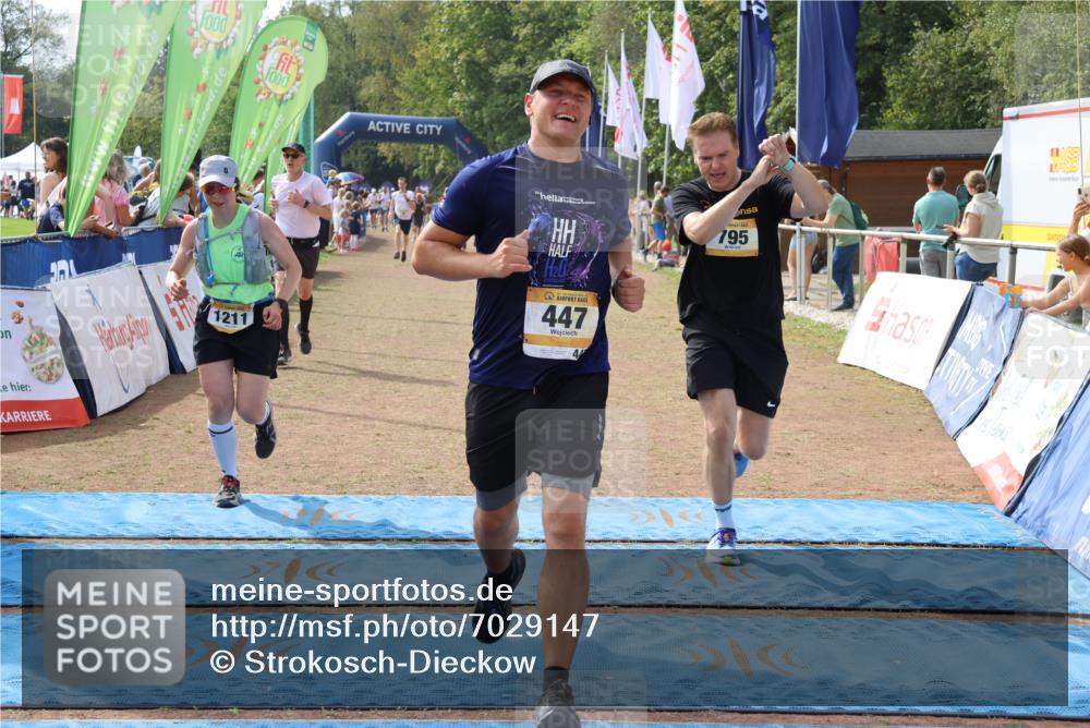 08.09.2024 - Airport Race Strokosch-Dieckow http://msf.ph/oto/7029147 08.09.2024 12:39:48 Ziel 447, 746, 795, 861, 1211, 1298, 3155 meine-sportfotos.de