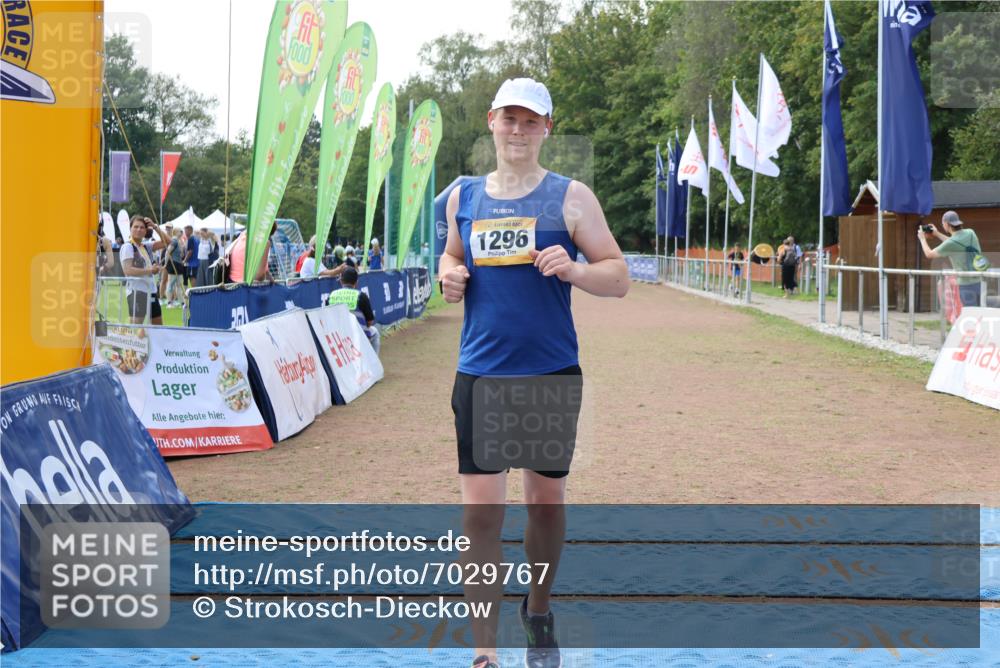 08.09.2024 - Airport Race Strokosch-Dieckow http://msf.ph/oto/7029767 08.09.2024 13:15:42 Ziel 604, 1283, 1296 meine-sportfotos.de