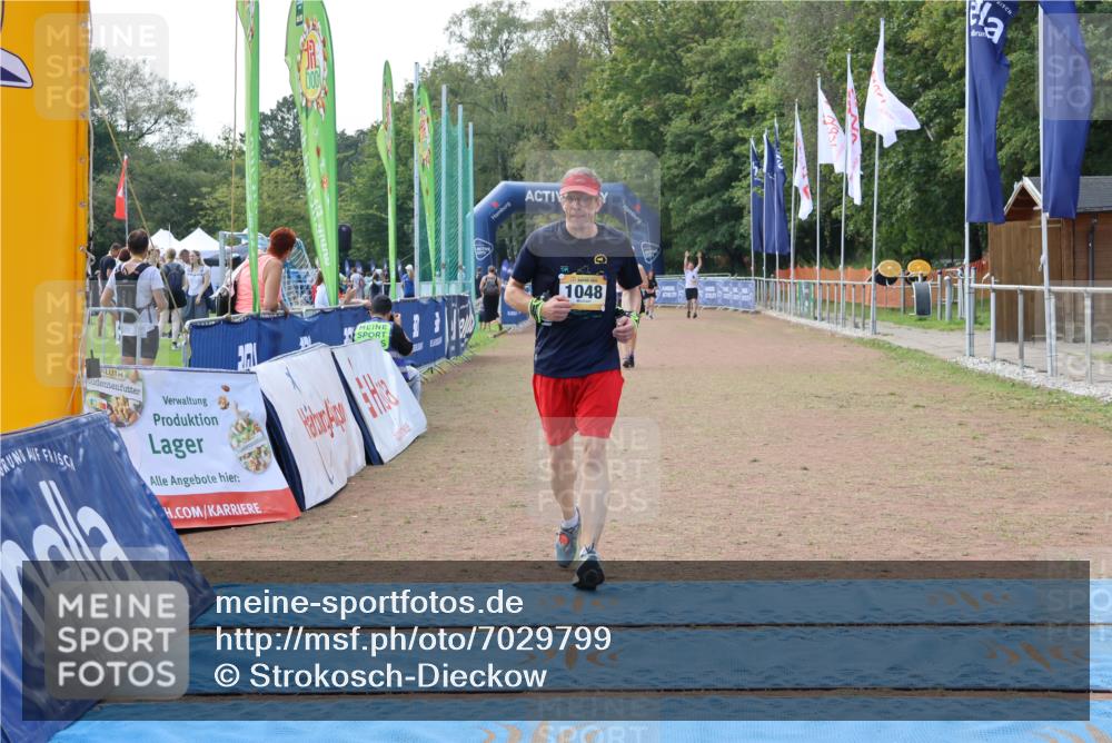 08.09.2024 - Airport Race Strokosch-Dieckow http://msf.ph/oto/7029799 08.09.2024 13:15:59 Ziel 1048 meine-sportfotos.de
