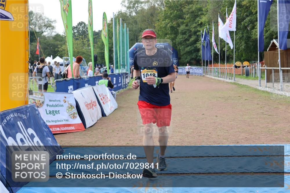 08.09.2024 - Airport Race Strokosch-Dieckow http://msf.ph/oto/7029841 08.09.2024 13:16:00 Ziel 1048 meine-sportfotos.de
