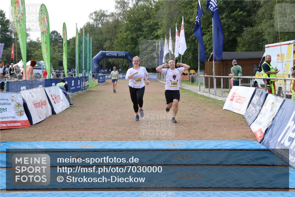 08.09.2024 - Airport Race Strokosch-Dieckow http://msf.ph/oto/7030000 08.09.2024 13:16:13 Ziel 1028, 1044, 1065 meine-sportfotos.de