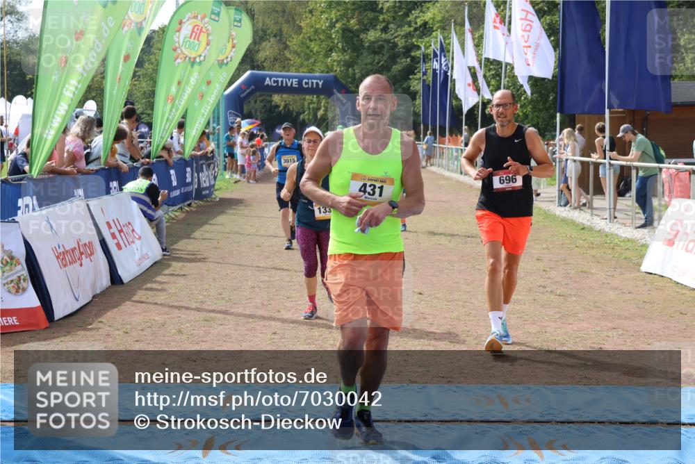 08.09.2024 - Airport Race Strokosch-Dieckow http://msf.ph/oto/7030042 08.09.2024 12:40:28 Ziel 405, 431, 696, 766, 1330, 1373, 3015 meine-sportfotos.de
