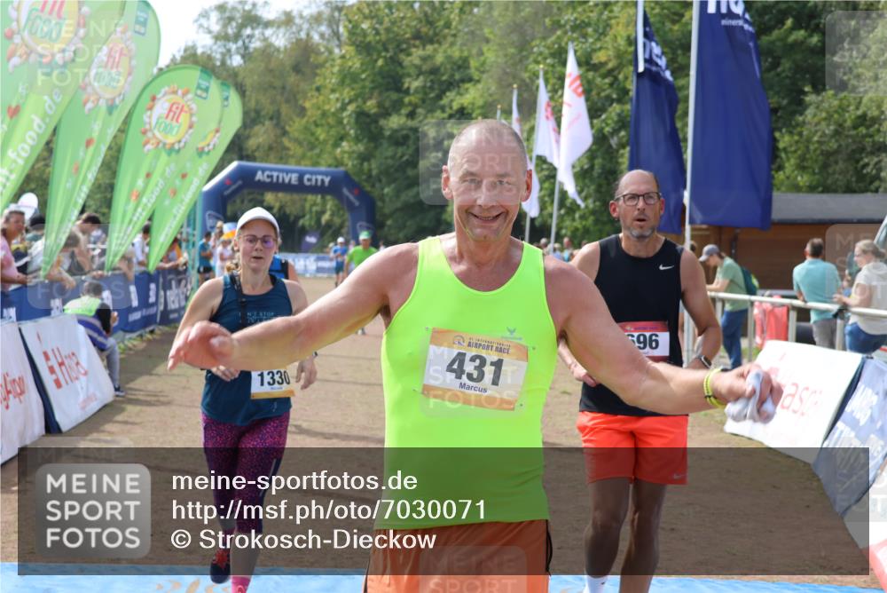 08.09.2024 - Airport Race Strokosch-Dieckow http://msf.ph/oto/7030071 08.09.2024 12:40:30 Ziel 41, 405, 431, 696, 766, 1330, 3015 meine-sportfotos.de