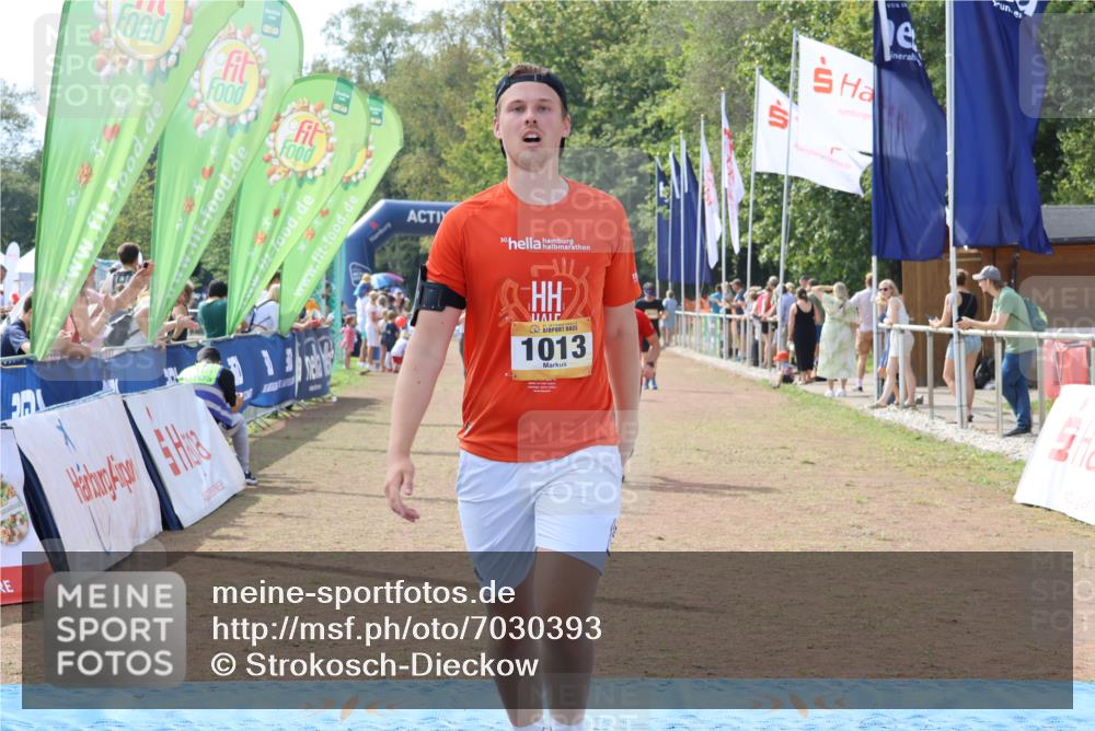 08.09.2024 - Airport Race Strokosch-Dieckow http://msf.ph/oto/7030393 08.09.2024 12:40:55 Ziel 533, 884, 1013, 1468, 1469 meine-sportfotos.de