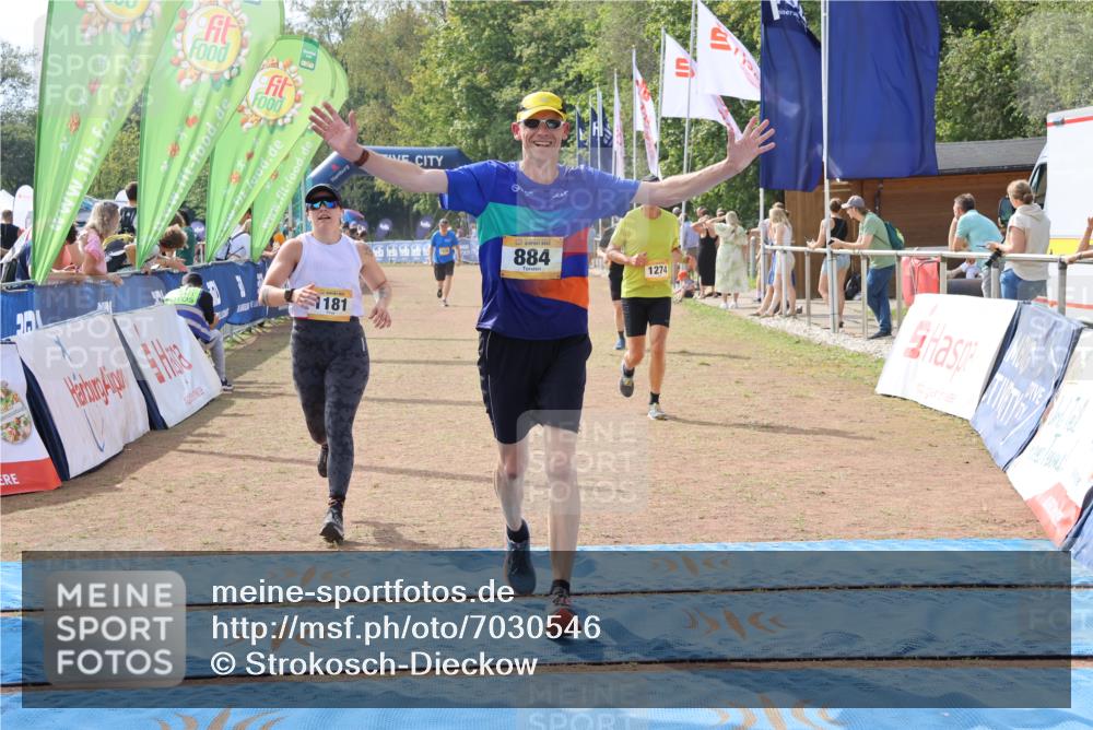 08.09.2024 - Airport Race Strokosch-Dieckow http://msf.ph/oto/7030546 08.09.2024 12:41:02 Ziel 884, 1013, 1274, 1468, 1469, 3020 meine-sportfotos.de