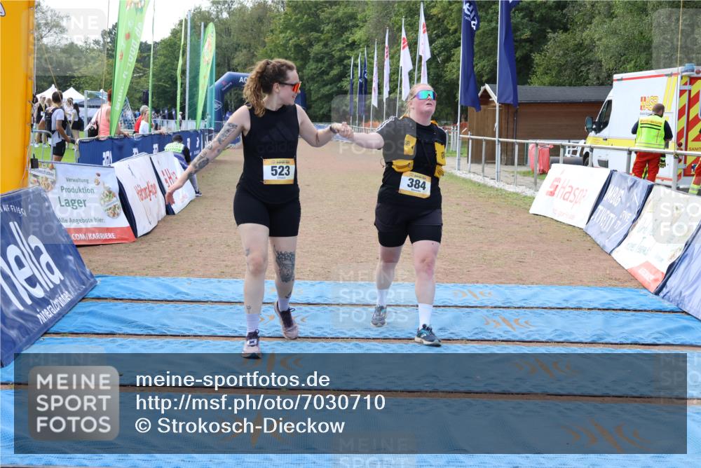 08.09.2024 - Airport Race Strokosch-Dieckow http://msf.ph/oto/7030710 08.09.2024 13:17:23 Ziel 384, 523, 628, 707, 708 meine-sportfotos.de