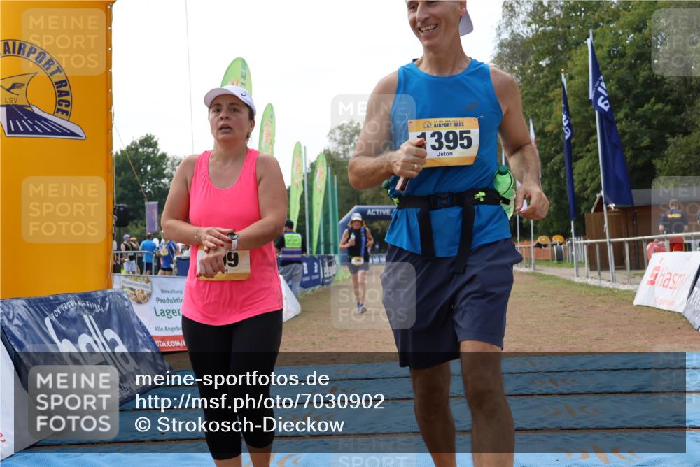08.09.2024 - Airport Race Strokosch-Dieckow http://msf.ph/oto/7030902 08.09.2024 13:18:59 Ziel 390, 499, 1395 meine-sportfotos.de