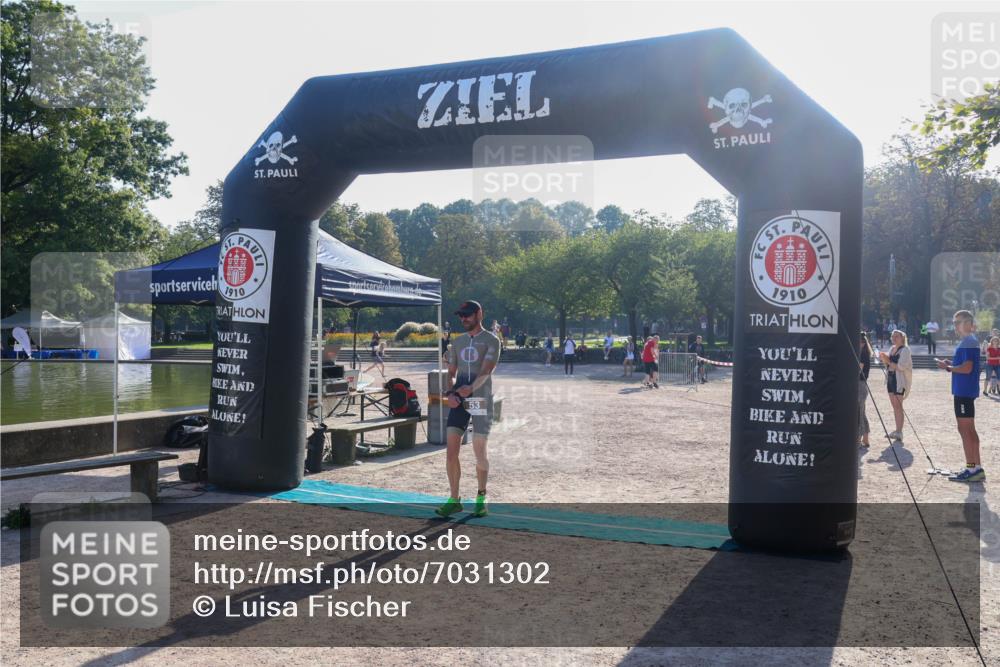 08.09.2024 - Stadtparktriathlon Luisa Fischer http://msf.ph/oto/7031302 08.09.2024 09:31:10 Ziel 53 meine-sportfotos.de