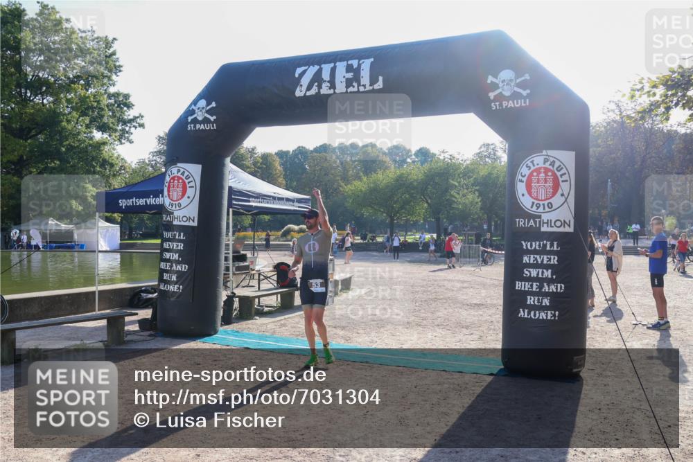 08.09.2024 - Stadtparktriathlon Luisa Fischer http://msf.ph/oto/7031304 08.09.2024 09:31:11 Ziel 53 meine-sportfotos.de
