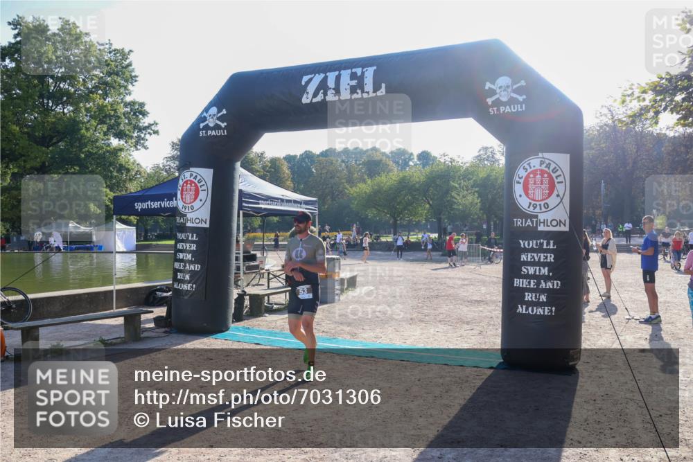 08.09.2024 - Stadtparktriathlon Luisa Fischer http://msf.ph/oto/7031306 08.09.2024 09:31:11 Ziel 53 meine-sportfotos.de