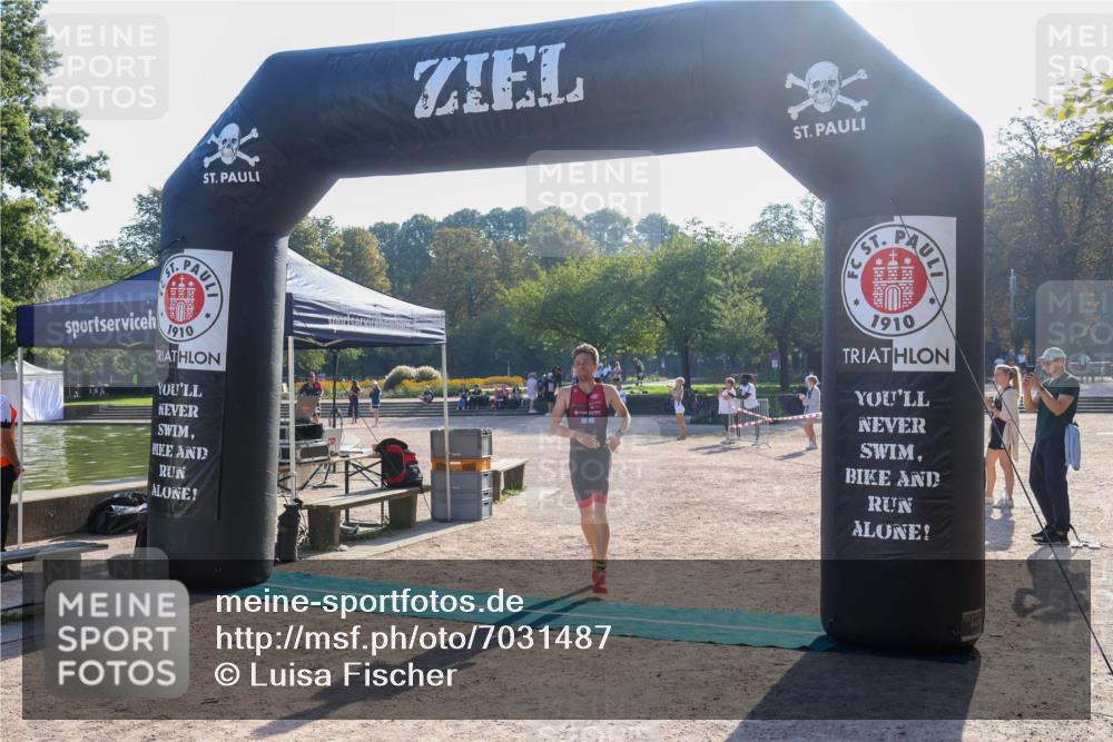 08.09.2024 - Stadtparktriathlon Luisa Fischer http://msf.ph/oto/7031487 08.09.2024 09:37:48 Ziel 5, 33 meine-sportfotos.de