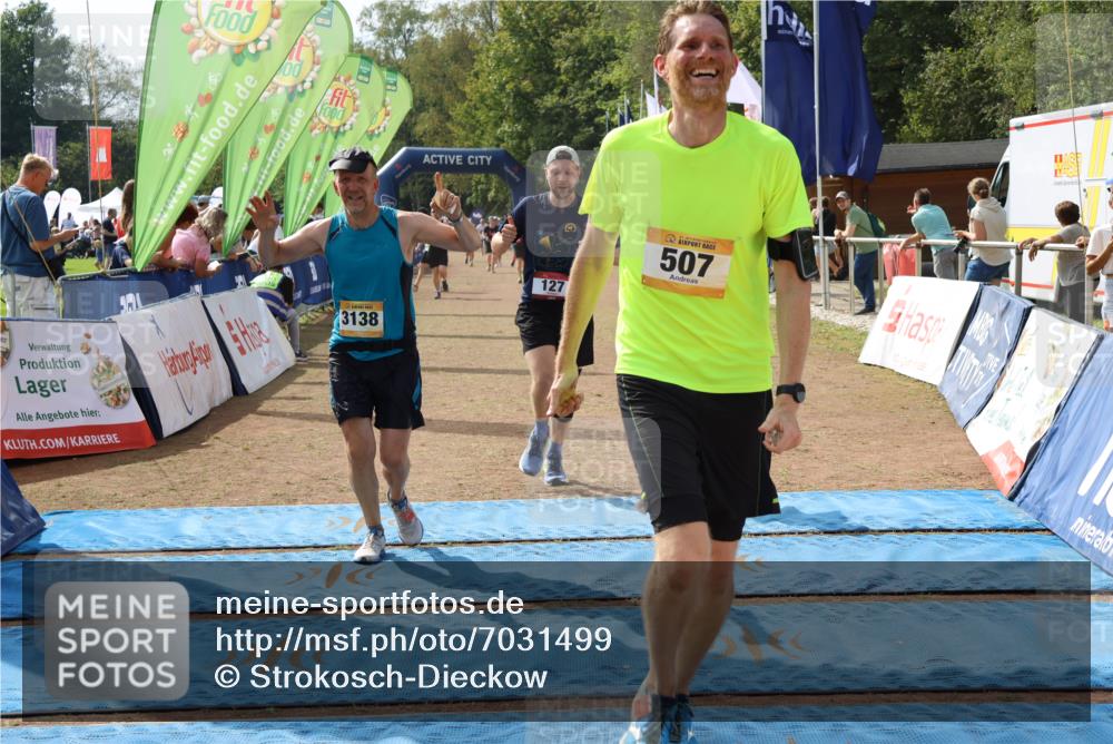 08.09.2024 - Airport Race Strokosch-Dieckow http://msf.ph/oto/7031499 08.09.2024 12:42:17 Ziel 127, 351, 507, 545, 3138 meine-sportfotos.de