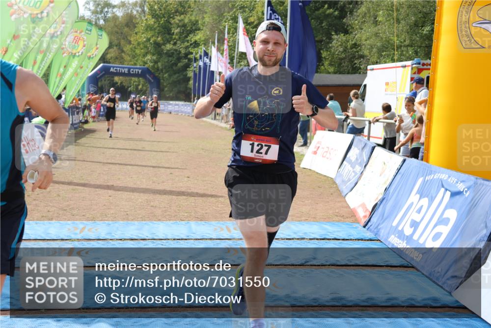 08.09.2024 - Airport Race Strokosch-Dieckow http://msf.ph/oto/7031550 08.09.2024 12:42:18 Ziel 127, 351, 507, 545, 3138 meine-sportfotos.de