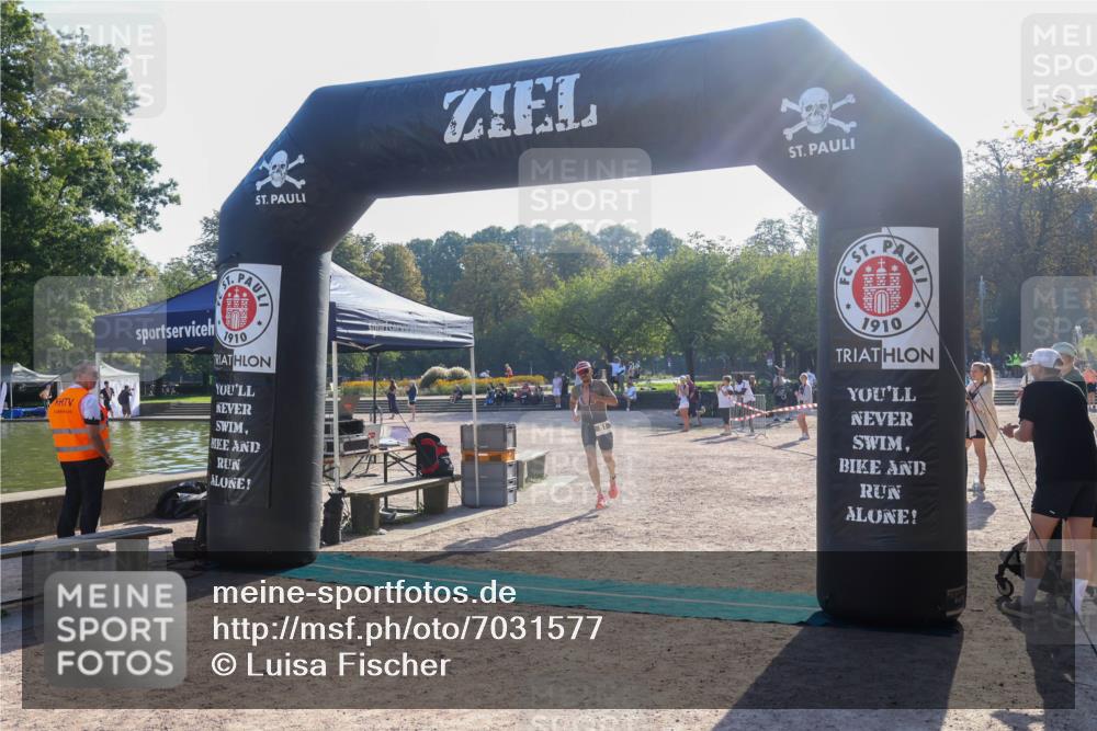08.09.2024 - Stadtparktriathlon Luisa Fischer http://msf.ph/oto/7031577 08.09.2024 09:38:48 Ziel 51, 59 meine-sportfotos.de