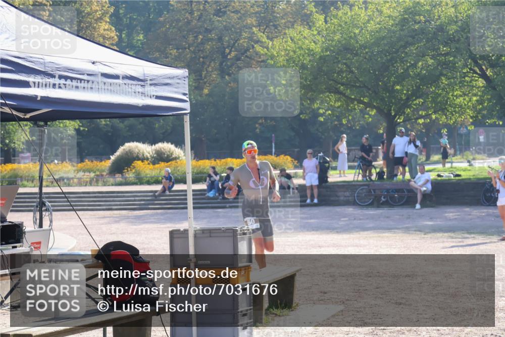 08.09.2024 - Stadtparktriathlon Luisa Fischer http://msf.ph/oto/7031676 08.09.2024 09:40:00 Ziel 50 meine-sportfotos.de