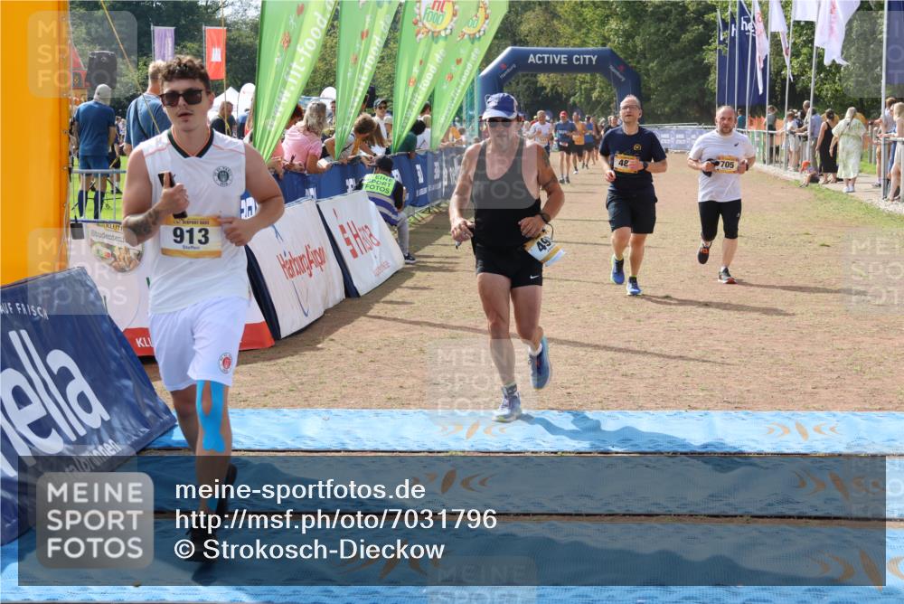 08.09.2024 - Airport Race Strokosch-Dieckow http://msf.ph/oto/7031796 08.09.2024 12:42:36 Ziel 295, 480, 490, 705, 913, 1240, 3075 meine-sportfotos.de