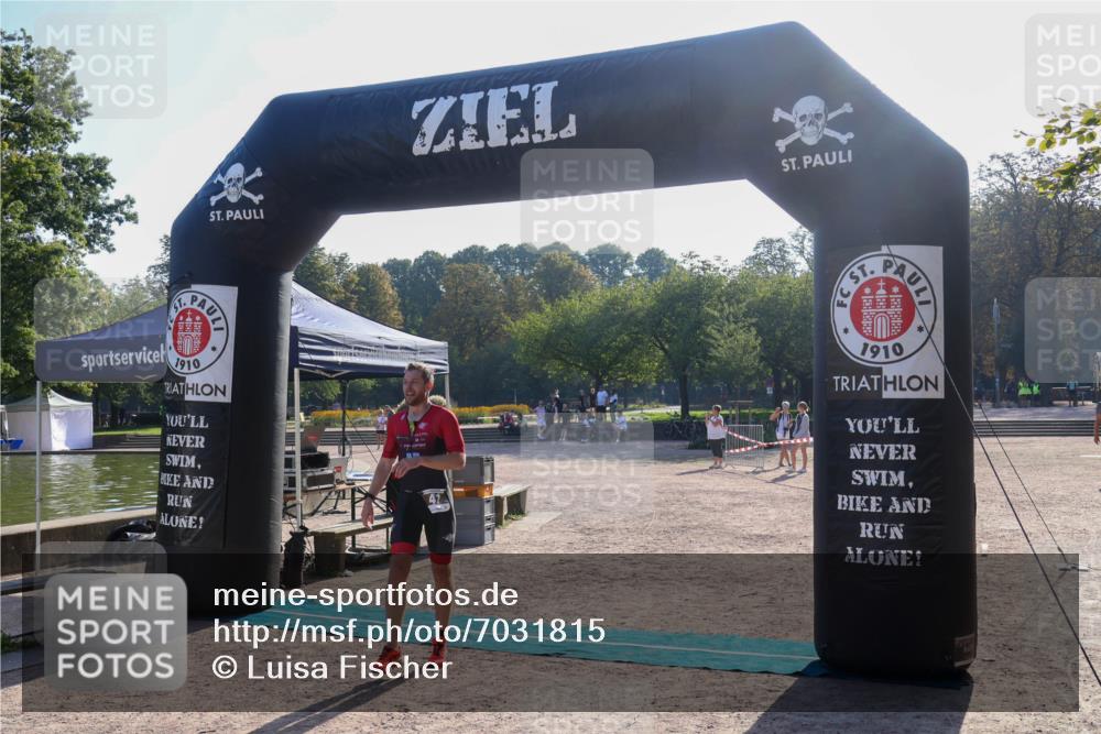 08.09.2024 - Stadtparktriathlon Luisa Fischer http://msf.ph/oto/7031815 08.09.2024 09:41:41 Ziel 29, 41 meine-sportfotos.de