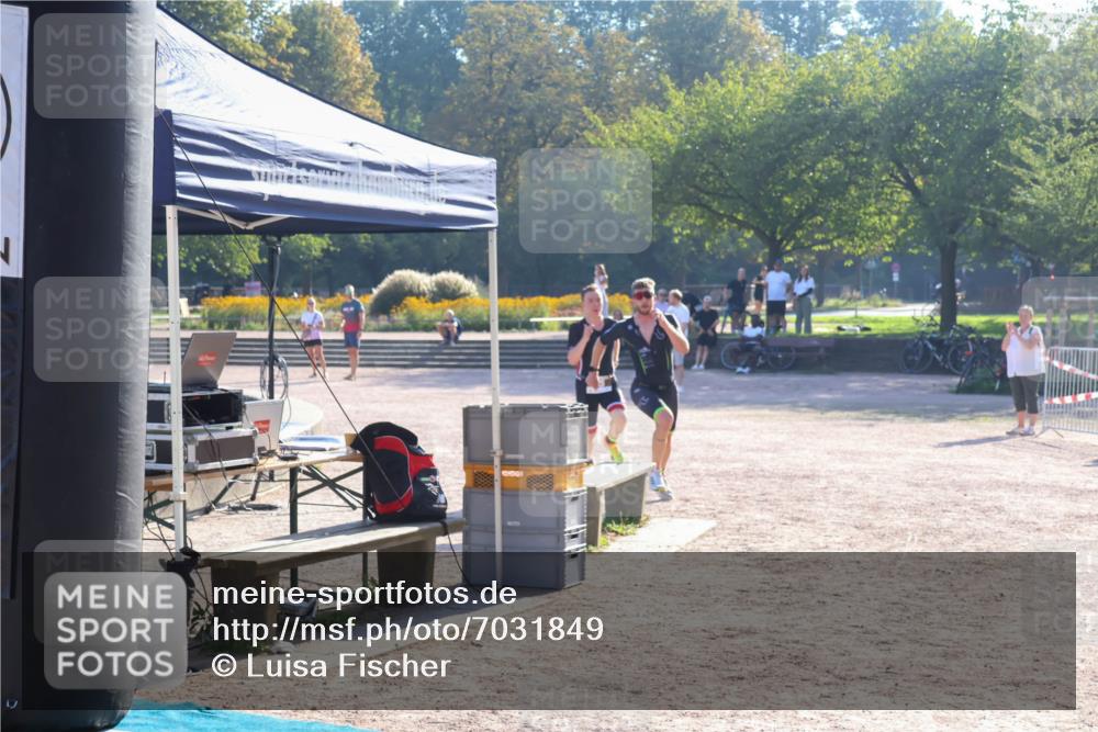 08.09.2024 - Stadtparktriathlon Luisa Fischer http://msf.ph/oto/7031849 08.09.2024 09:42:09 Ziel 76, 85 meine-sportfotos.de