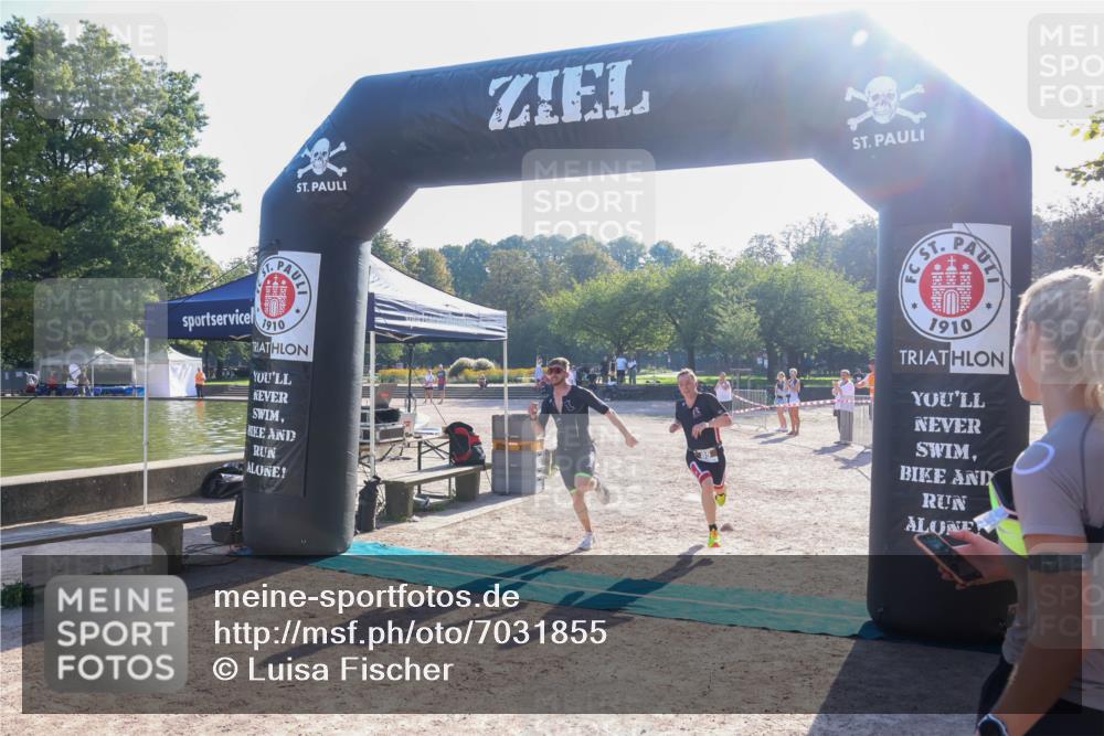 08.09.2024 - Stadtparktriathlon Luisa Fischer http://msf.ph/oto/7031855 08.09.2024 09:42:10 Ziel 76, 85 meine-sportfotos.de
