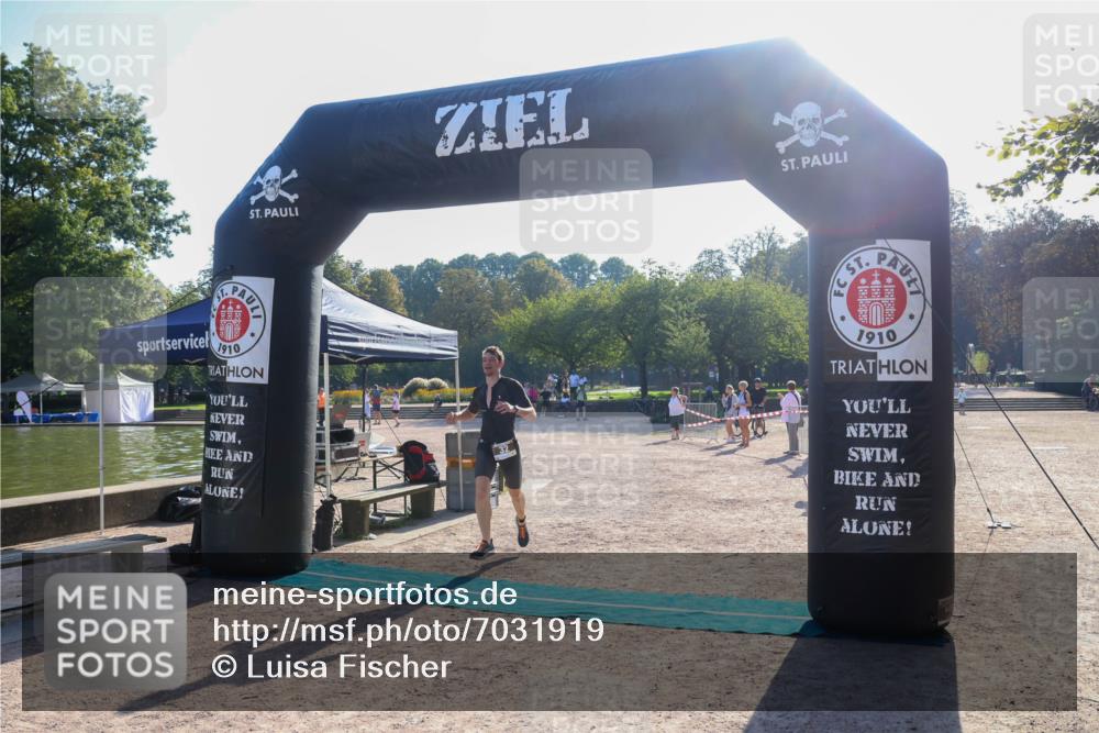 08.09.2024 - Stadtparktriathlon Luisa Fischer http://msf.ph/oto/7031919 08.09.2024 09:42:37 Ziel 32, 40 meine-sportfotos.de