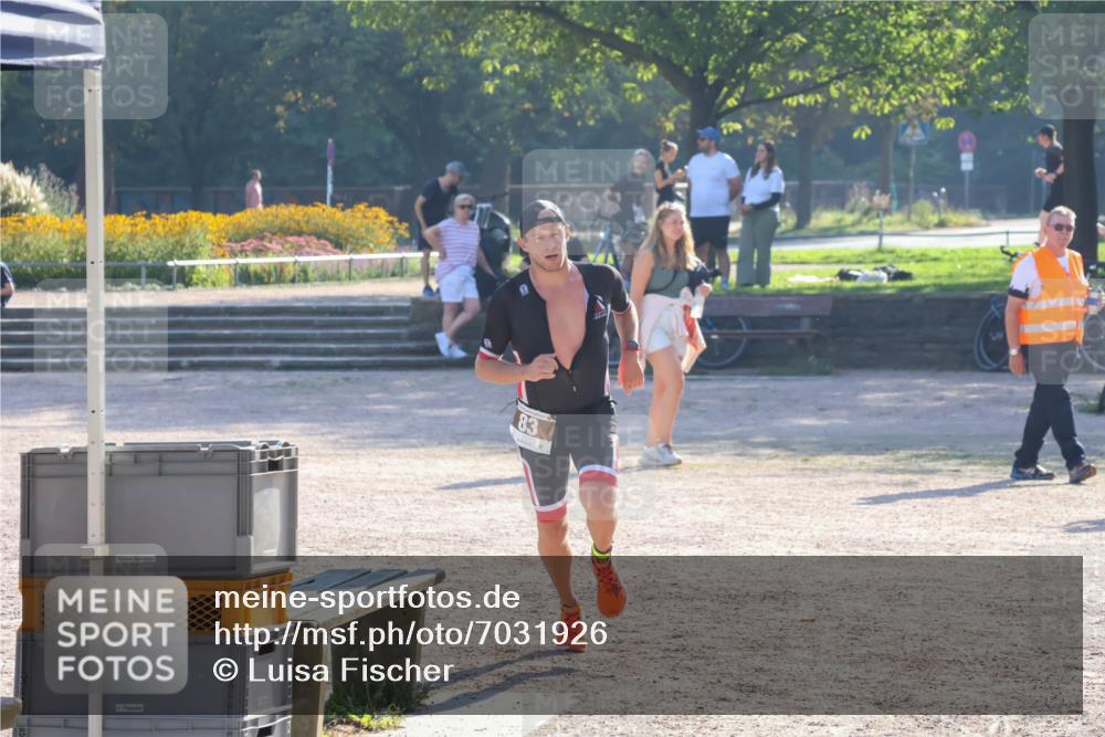 08.09.2024 - Stadtparktriathlon Luisa Fischer http://msf.ph/oto/7031926 08.09.2024 09:42:55 Ziel 83 meine-sportfotos.de