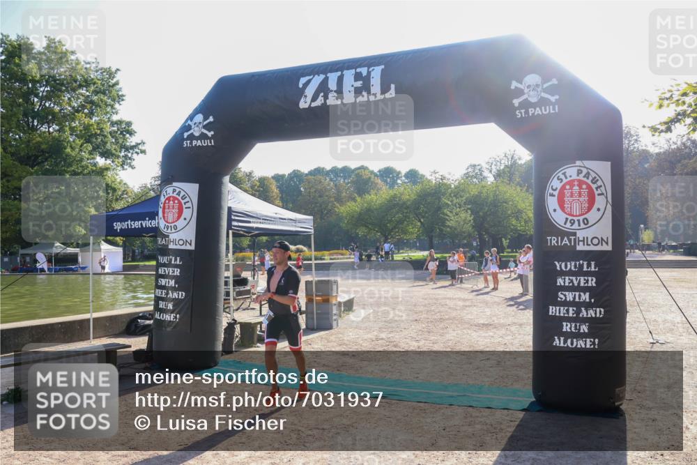 08.09.2024 - Stadtparktriathlon Luisa Fischer http://msf.ph/oto/7031937 08.09.2024 09:42:58 Ziel 83 meine-sportfotos.de