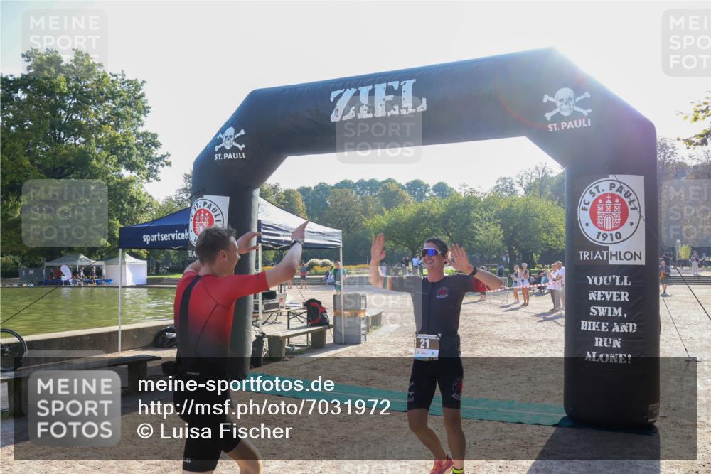 08.09.2024 - Stadtparktriathlon Luisa Fischer http://msf.ph/oto/7031972 08.09.2024 09:43:13 Ziel 21, 27, 63 meine-sportfotos.de