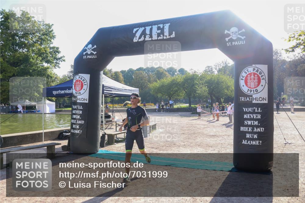 08.09.2024 - Stadtparktriathlon Luisa Fischer http://msf.ph/oto/7031999 08.09.2024 09:43:23 Ziel 63, 80 meine-sportfotos.de