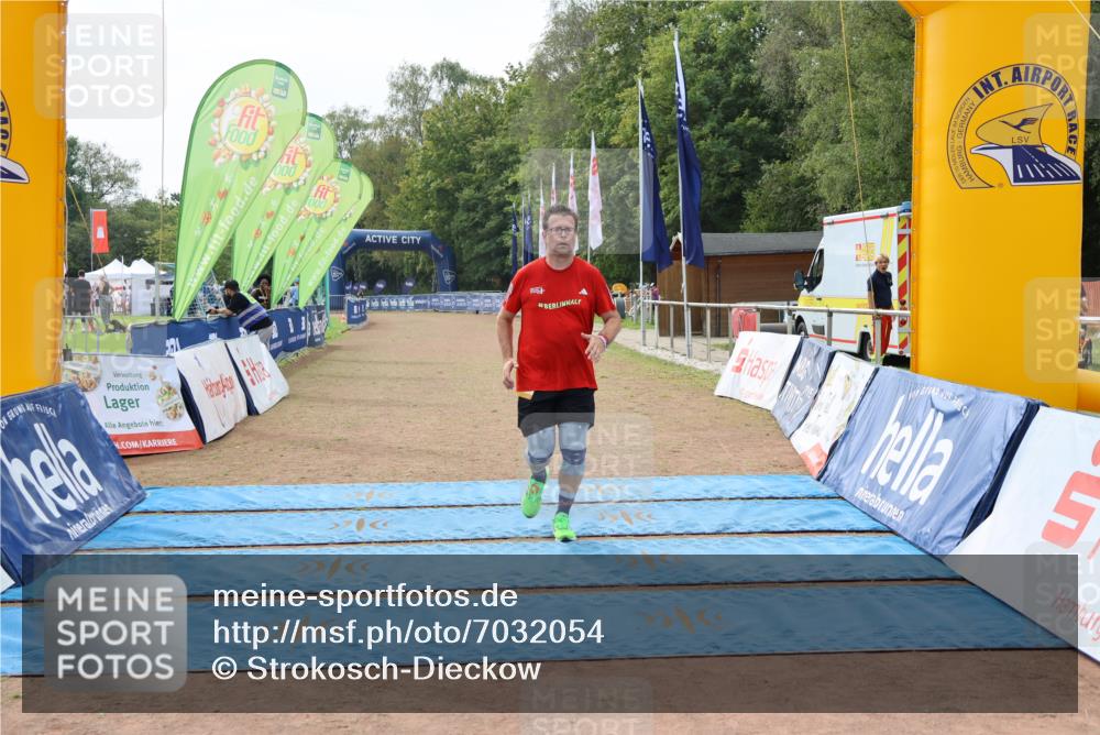 08.09.2024 - Airport Race Strokosch-Dieckow http://msf.ph/oto/7032054 08.09.2024 13:27:54 Ziel 1045 meine-sportfotos.de