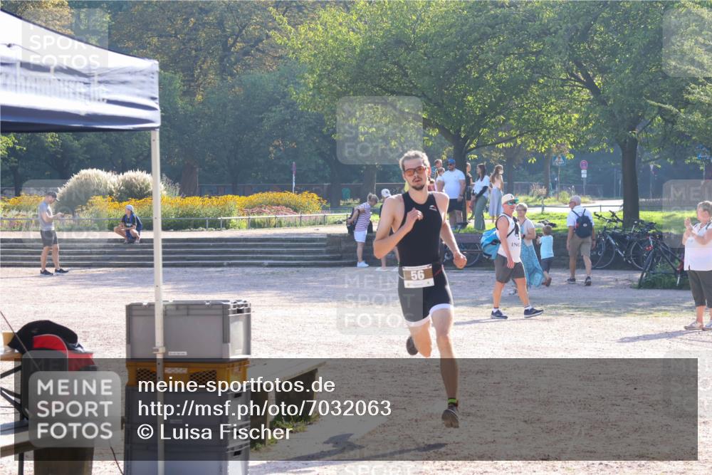 08.09.2024 - Stadtparktriathlon Luisa Fischer http://msf.ph/oto/7032063 08.09.2024 09:44:28 Ziel 20, 56 meine-sportfotos.de