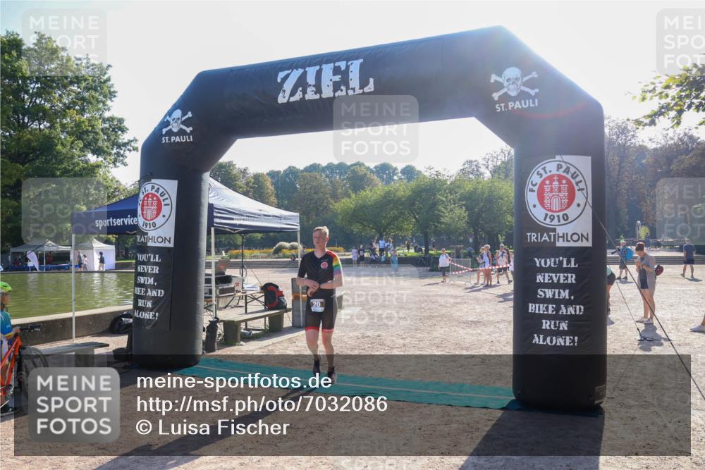 08.09.2024 - Stadtparktriathlon Luisa Fischer http://msf.ph/oto/7032086 08.09.2024 09:44:33 Ziel 20, 56 meine-sportfotos.de