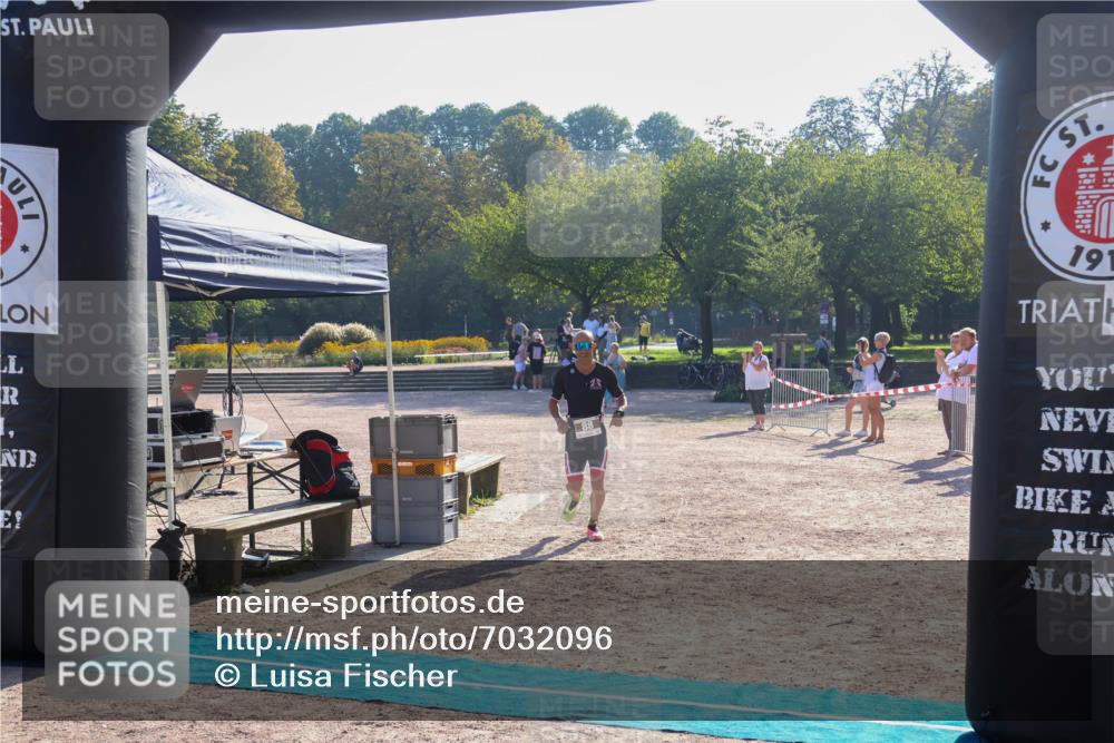 08.09.2024 - Stadtparktriathlon Luisa Fischer http://msf.ph/oto/7032096 08.09.2024 09:44:47 Ziel 54, 88 meine-sportfotos.de