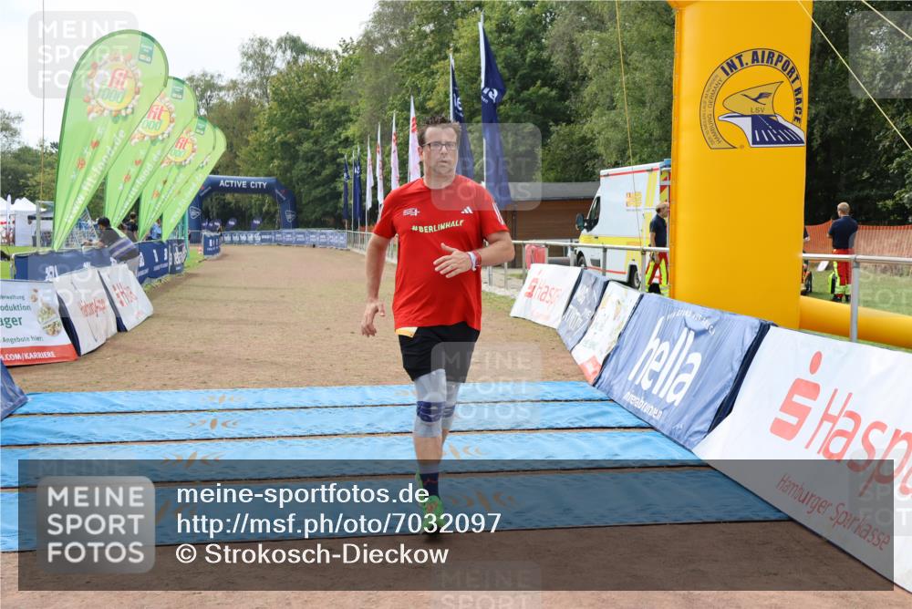 08.09.2024 - Airport Race Strokosch-Dieckow http://msf.ph/oto/7032097 08.09.2024 13:27:55 Ziel 1045 meine-sportfotos.de