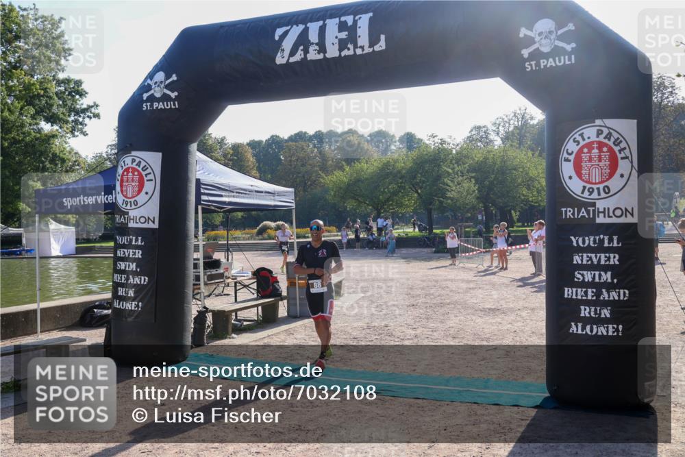 08.09.2024 - Stadtparktriathlon Luisa Fischer http://msf.ph/oto/7032108 08.09.2024 09:44:49 Ziel 54, 88 meine-sportfotos.de