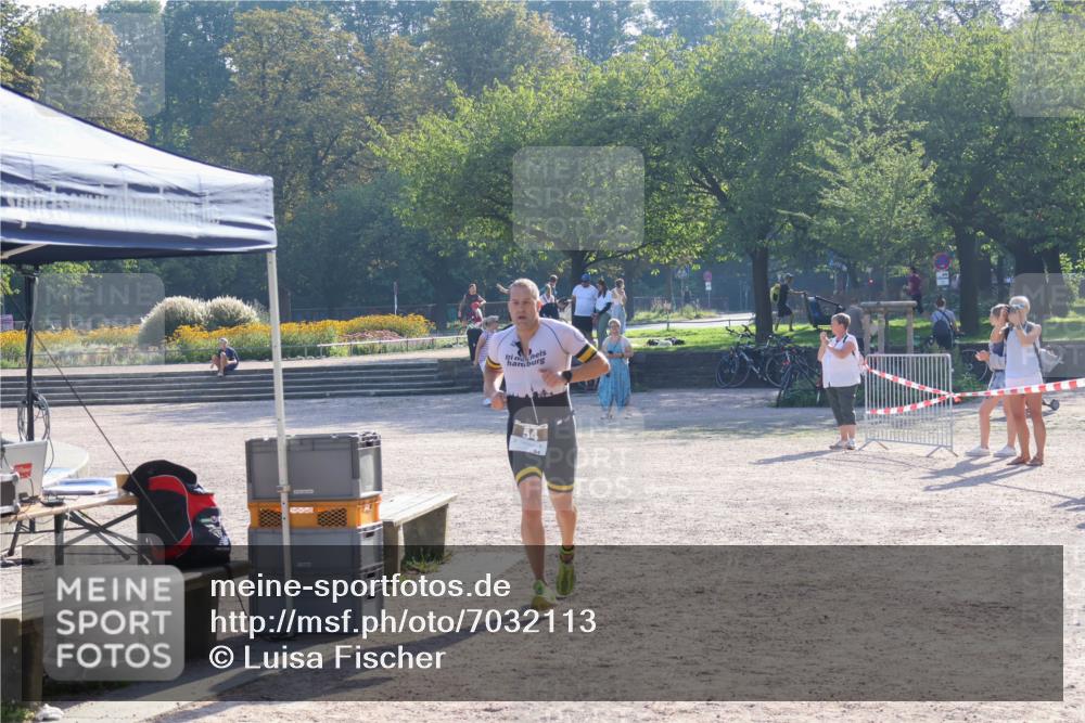 08.09.2024 - Stadtparktriathlon Luisa Fischer http://msf.ph/oto/7032113 08.09.2024 09:44:52 Ziel 54, 88 meine-sportfotos.de