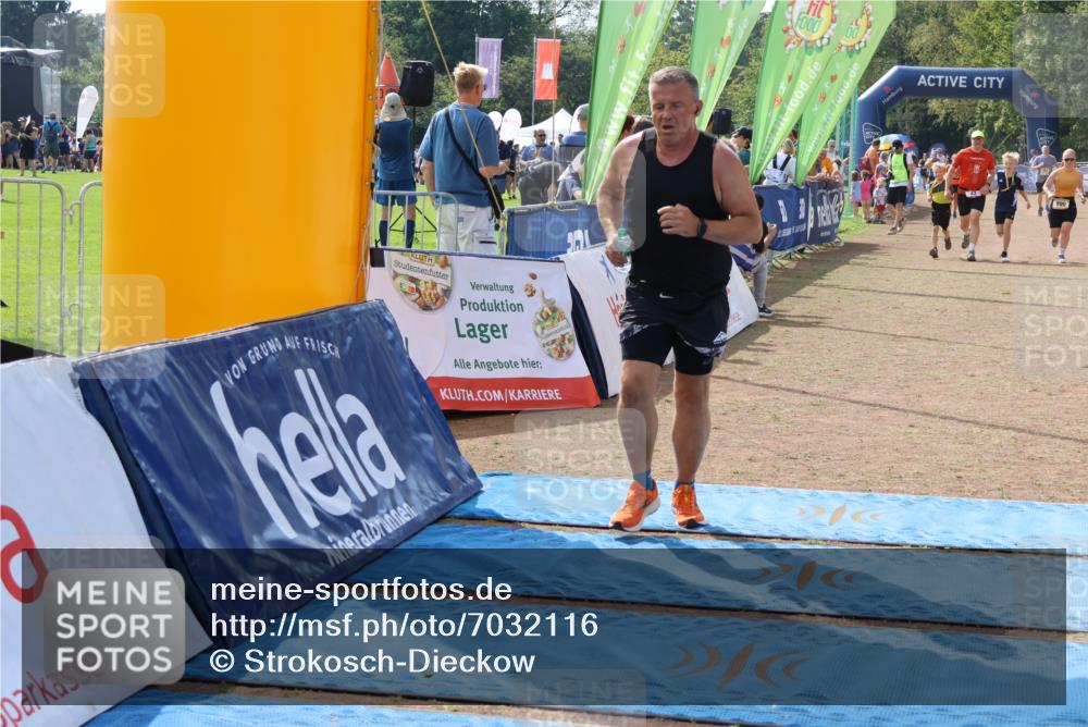 08.09.2024 - Airport Race Strokosch-Dieckow http://msf.ph/oto/7032116 08.09.2024 12:42:57 Ziel 43, 438, 599, 3047, 3048 meine-sportfotos.de