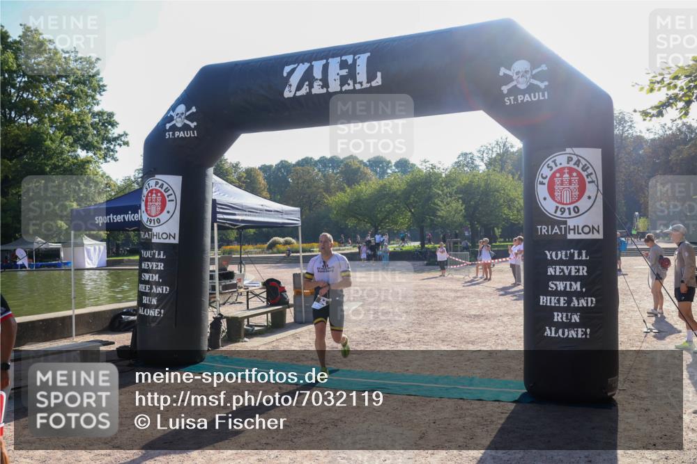 08.09.2024 - Stadtparktriathlon Luisa Fischer http://msf.ph/oto/7032119 08.09.2024 09:44:53 Ziel 54, 88 meine-sportfotos.de