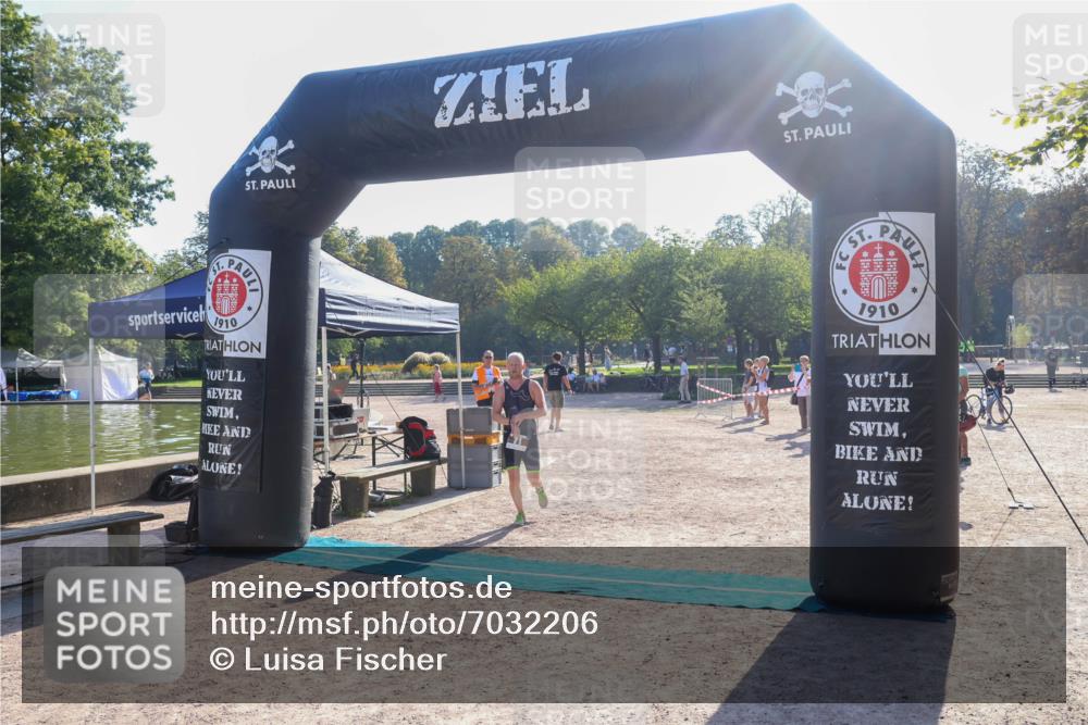 08.09.2024 - Stadtparktriathlon Luisa Fischer http://msf.ph/oto/7032206 08.09.2024 09:46:58 Ziel 71 meine-sportfotos.de